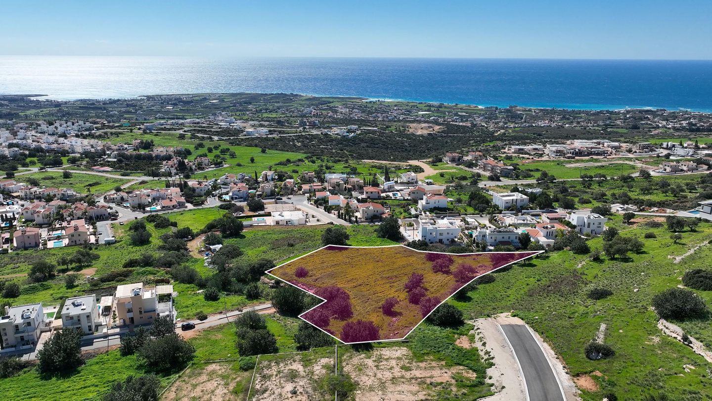 (Share) Residential field located in Pegeia, Paphos – id S6573