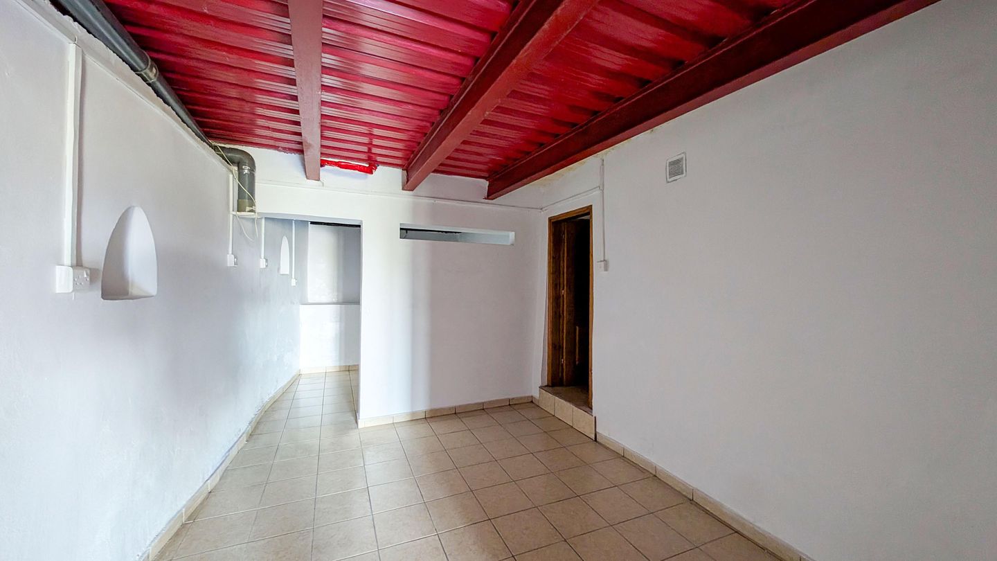 Three-Bedroom House in Agros, Limassol – id S31647