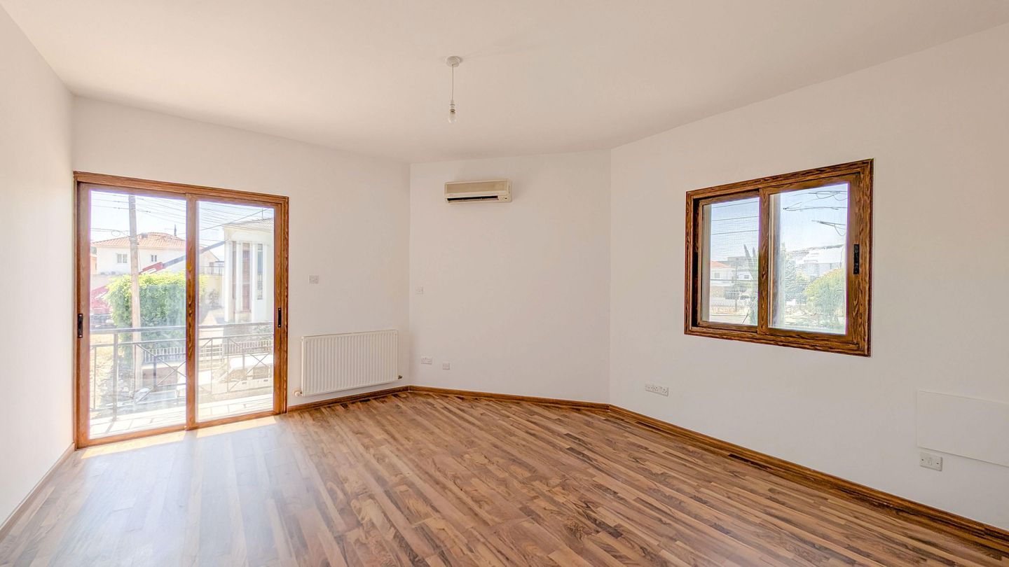 Four-Bedroom House in Aradippou, Larnaca – id S3834