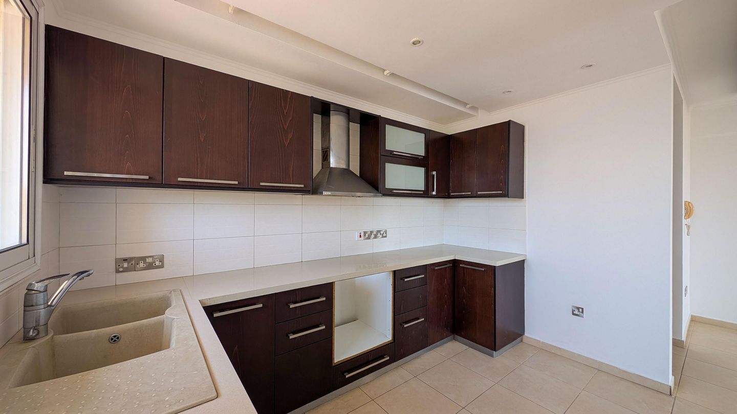 Two-Bedroom Apartment in Kolossi, Limassol – id S33626