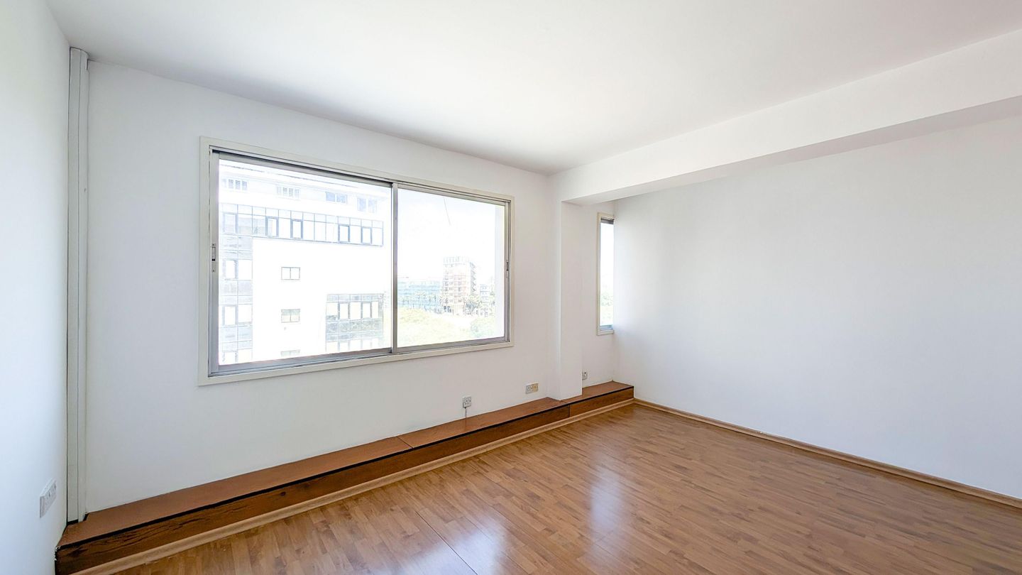 Office space in Trypiotis, Nicosia – id S32981