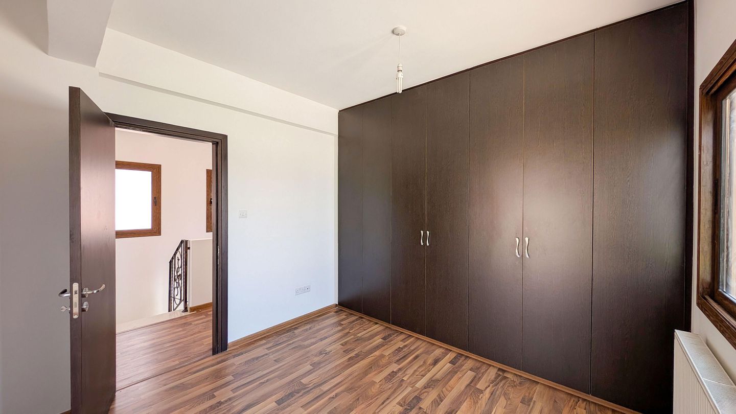 Four-Bedroom House in Aradippou, Larnaca – id S3834