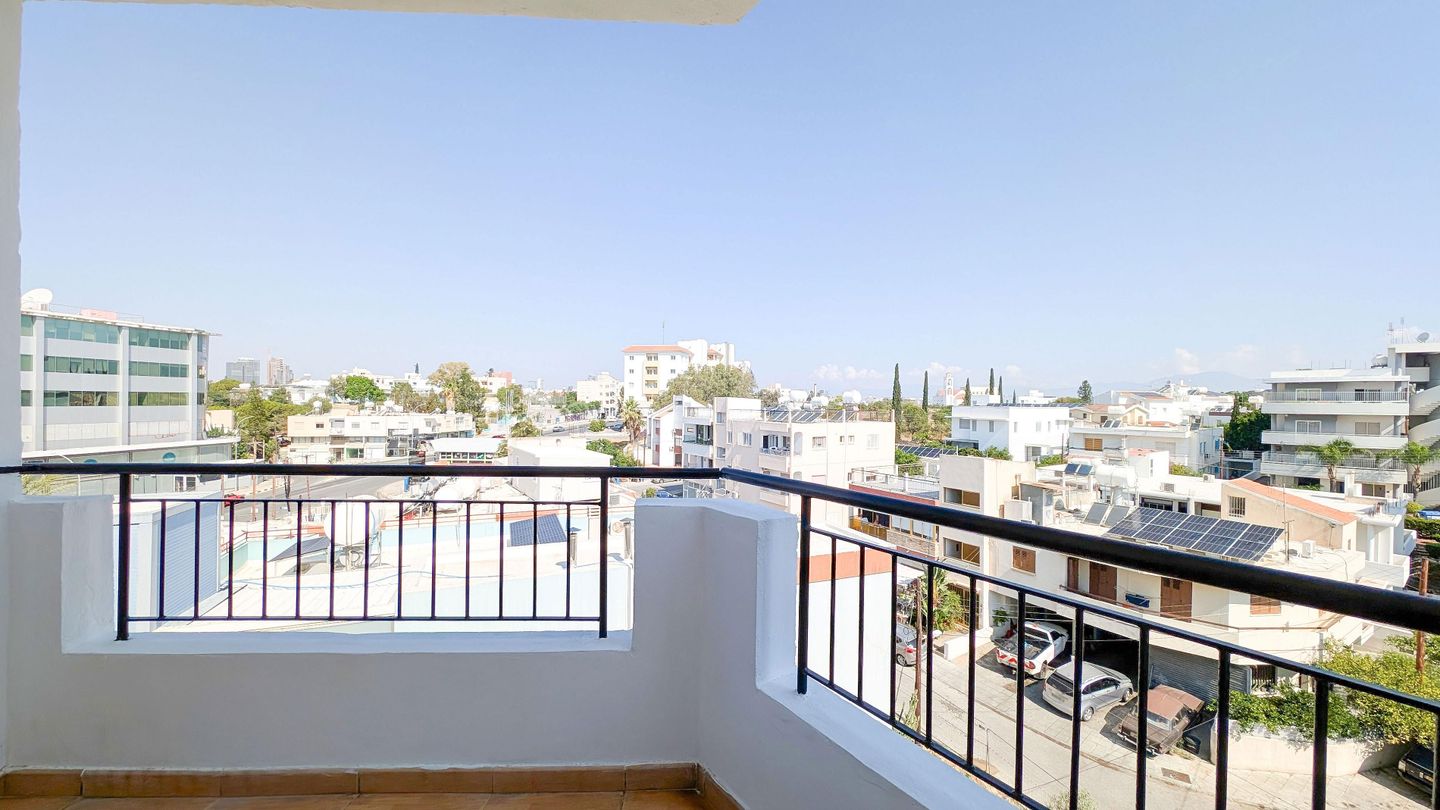 Top Floor Three-Bedroom apartment in Aglantzia, Nicosia – id S2843