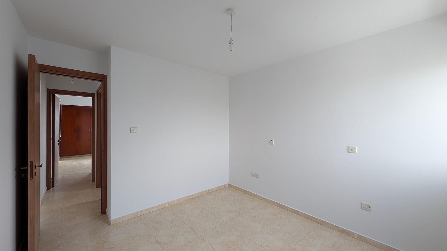 Investment Opportunity: Three-Storey Residential Building with 4 Apartments in Kiti, Larnaca – id S2845