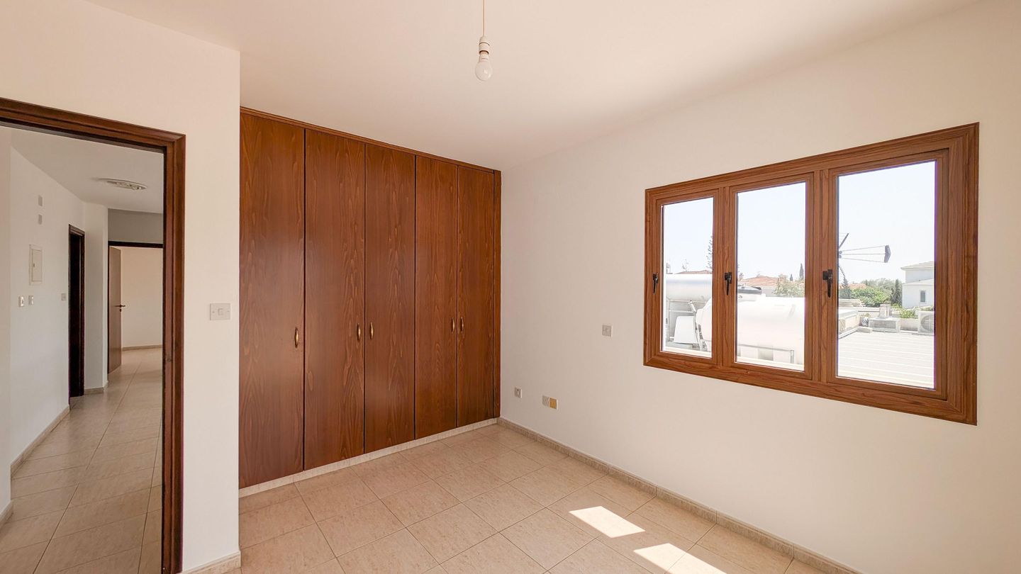 Detached Two Storey House in Aradippou, Larnaca – id S31886