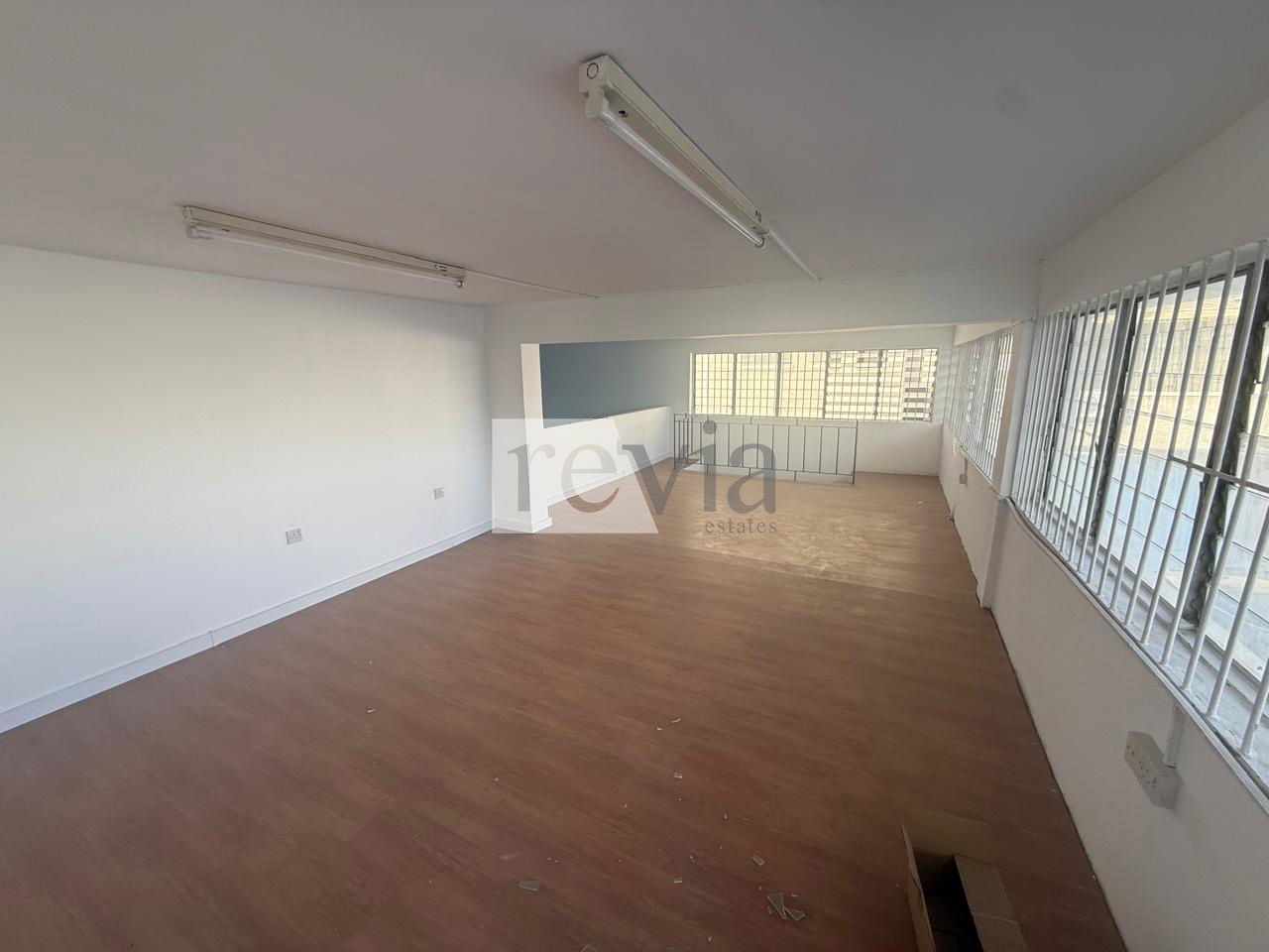 1669790 – Shop For rent, Limassol City, 100 sq.m., €1.800