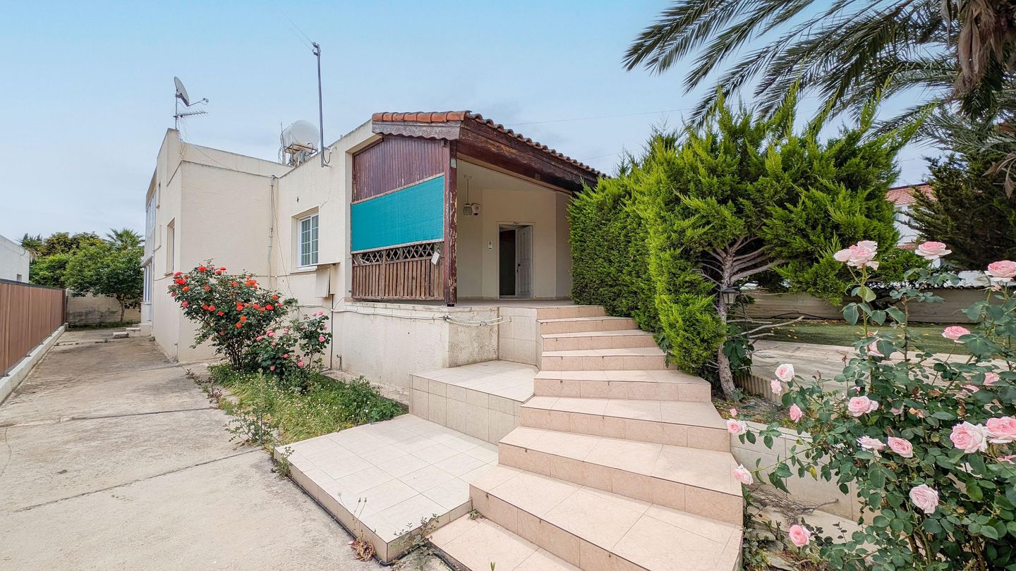 Three-Bedroom House in Dali, Nicosia – id S232