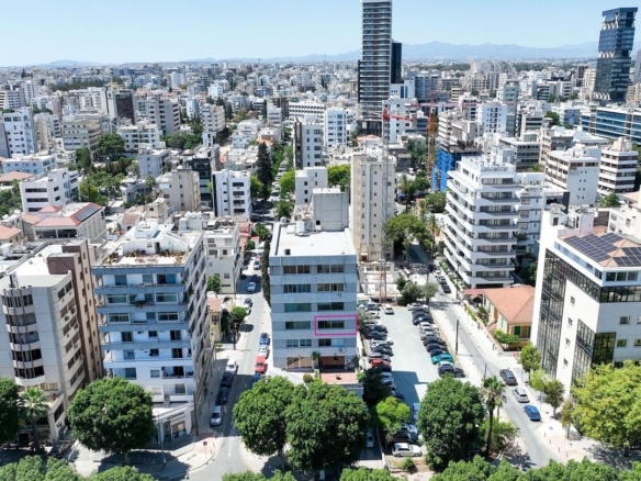 Office space in Trypiotis, Nicosia – id S32981