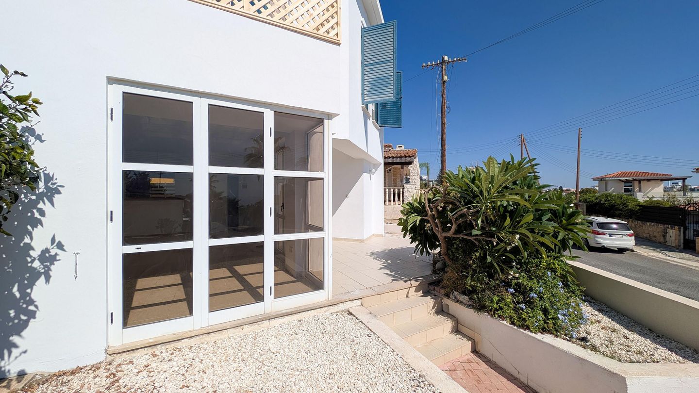 Two Storey Semi Detached House in Chloraka, Paphos – id S32590