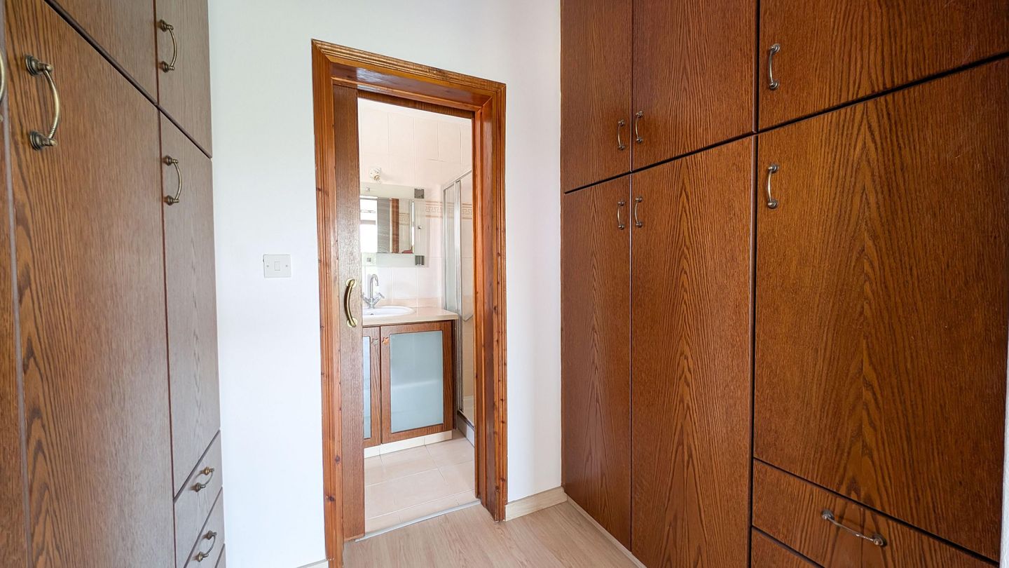 Three-Bedroom House with Attic in Agia Paraskevi, Lakatamia, Nicosia – id S32392