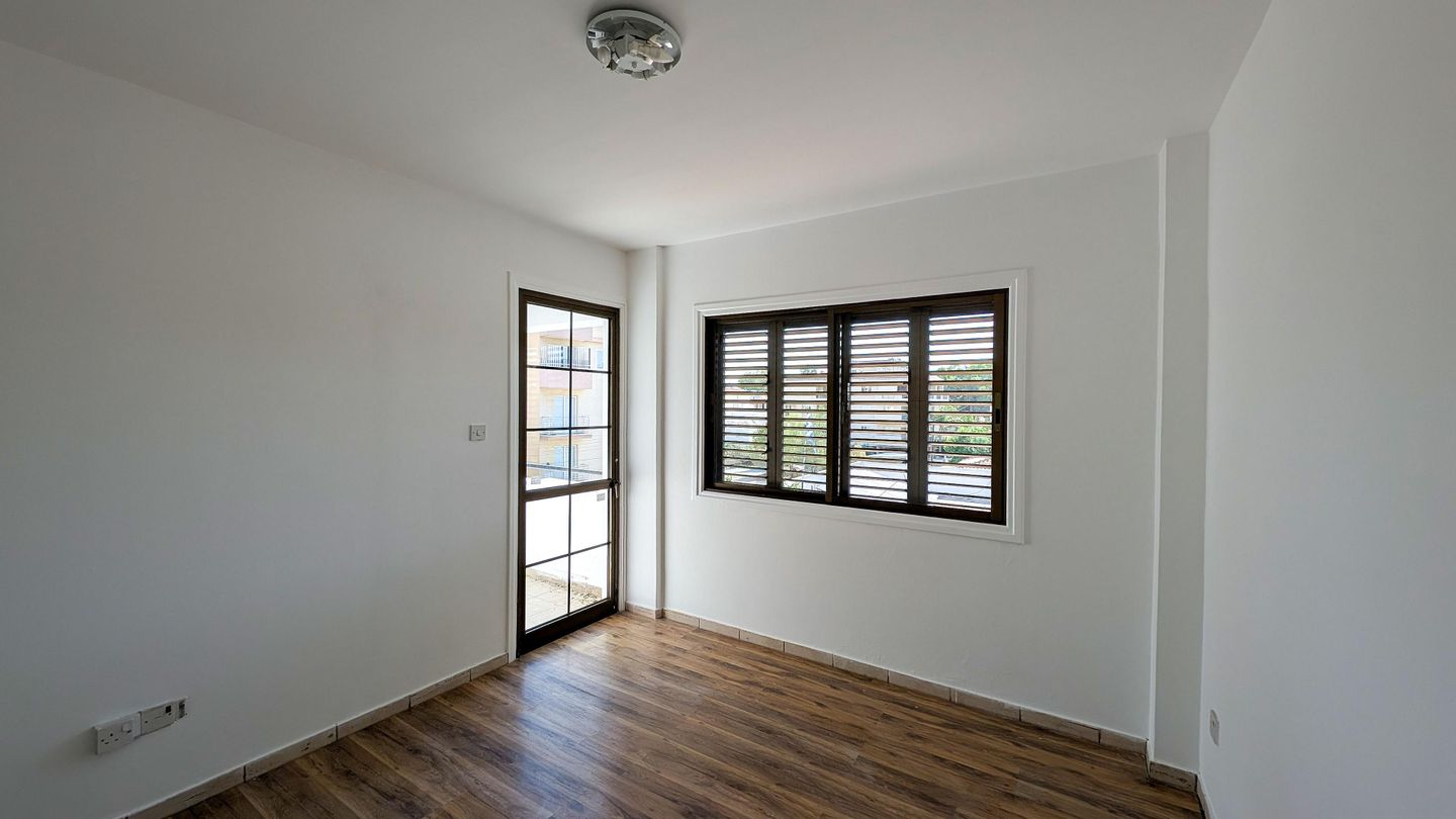 Three-Bedroom Apartment in Panagia, Nicosia – id S33366