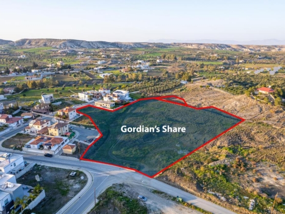 Shared residential field in Analiontas, Nicosia – id R8644
