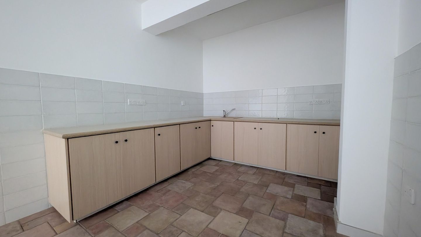 Spacious Two-Storey Home with Basement andamp; Workshop in Zoopigi, Limassol – id S45918