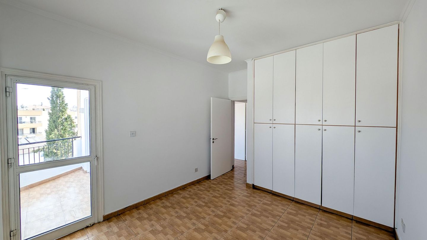 Top Floor Three-Bedroom apartment in Aglantzia, Nicosia – id S2843