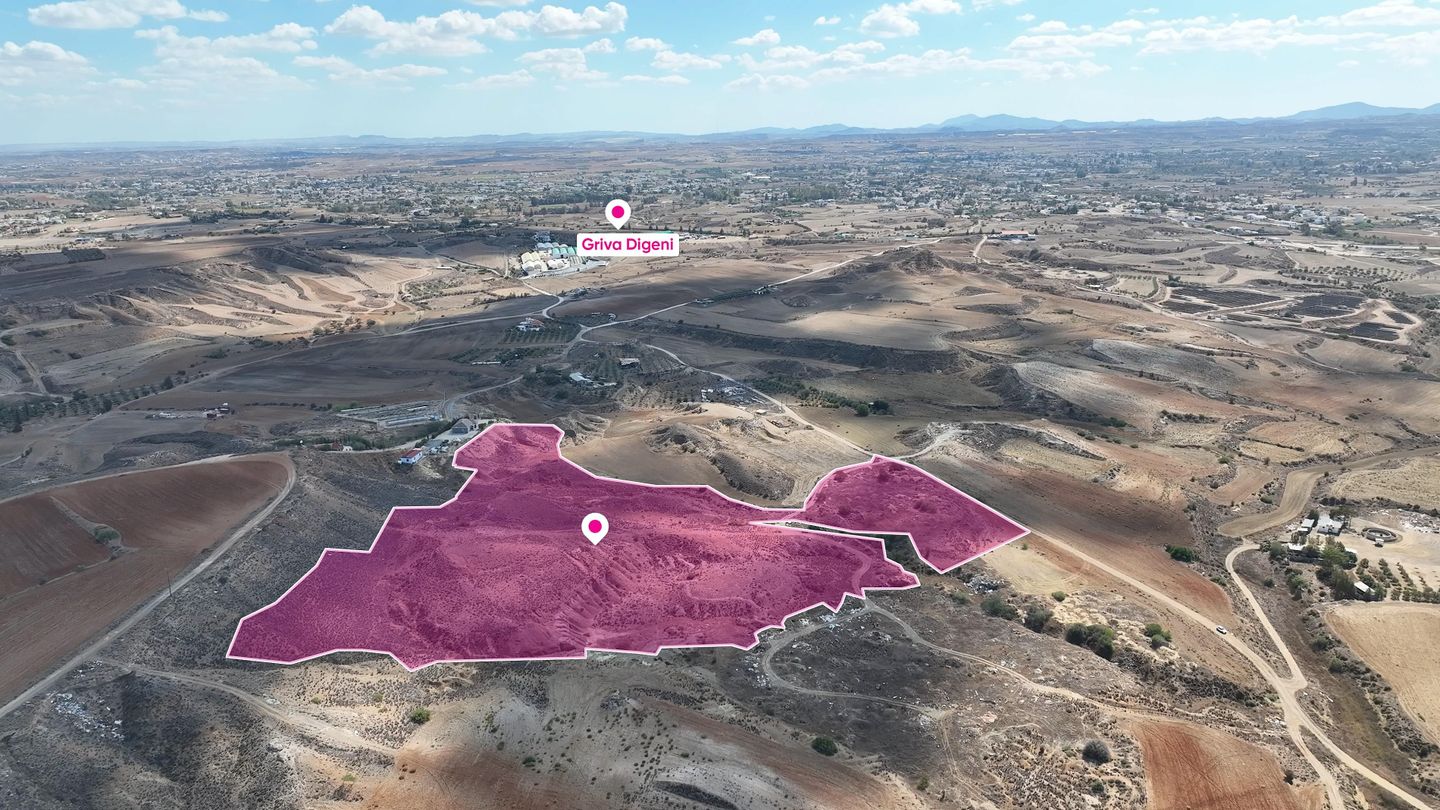 Large Agricultural field in Pano Deftera, Nicosia – id S45478