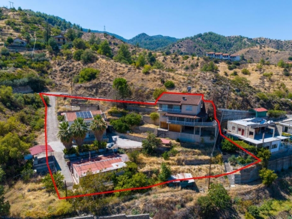4 bedroom house in Kakopetria, Nicosia – id R9515