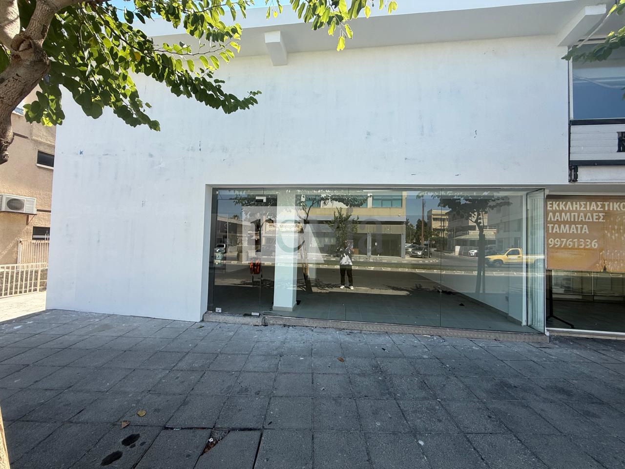 1669790 – Shop For rent, Limassol City, 100 sq.m., €1.800