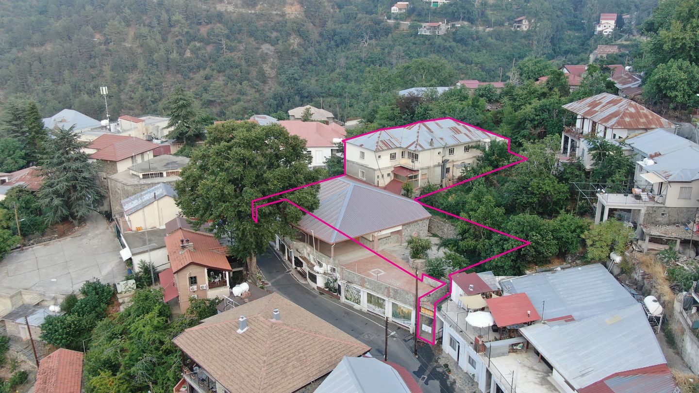 Former Hotel Building with Development Potential – Pedoulas, Nicosia – id S40424