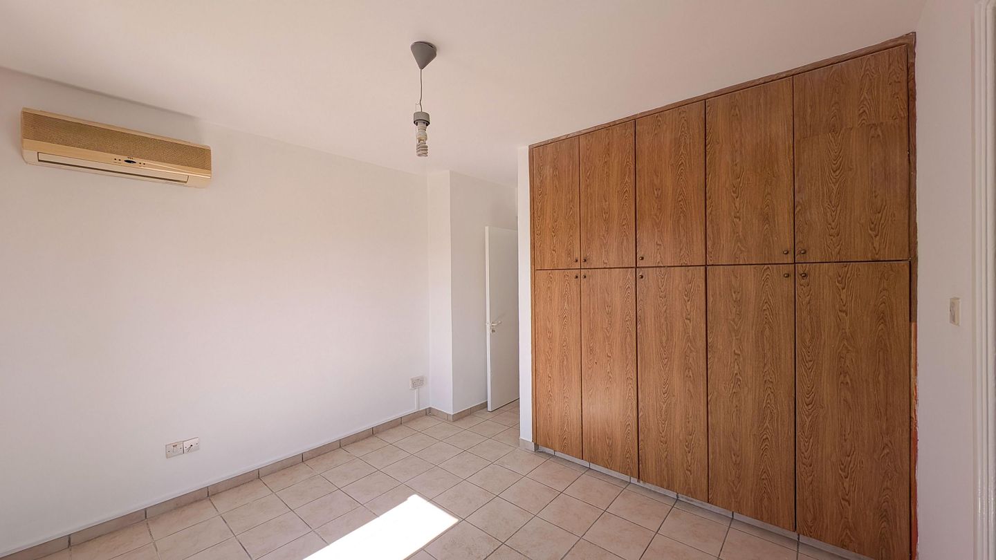 Three-Bedroom Apartment in Panagia, Nicosia – id S33366