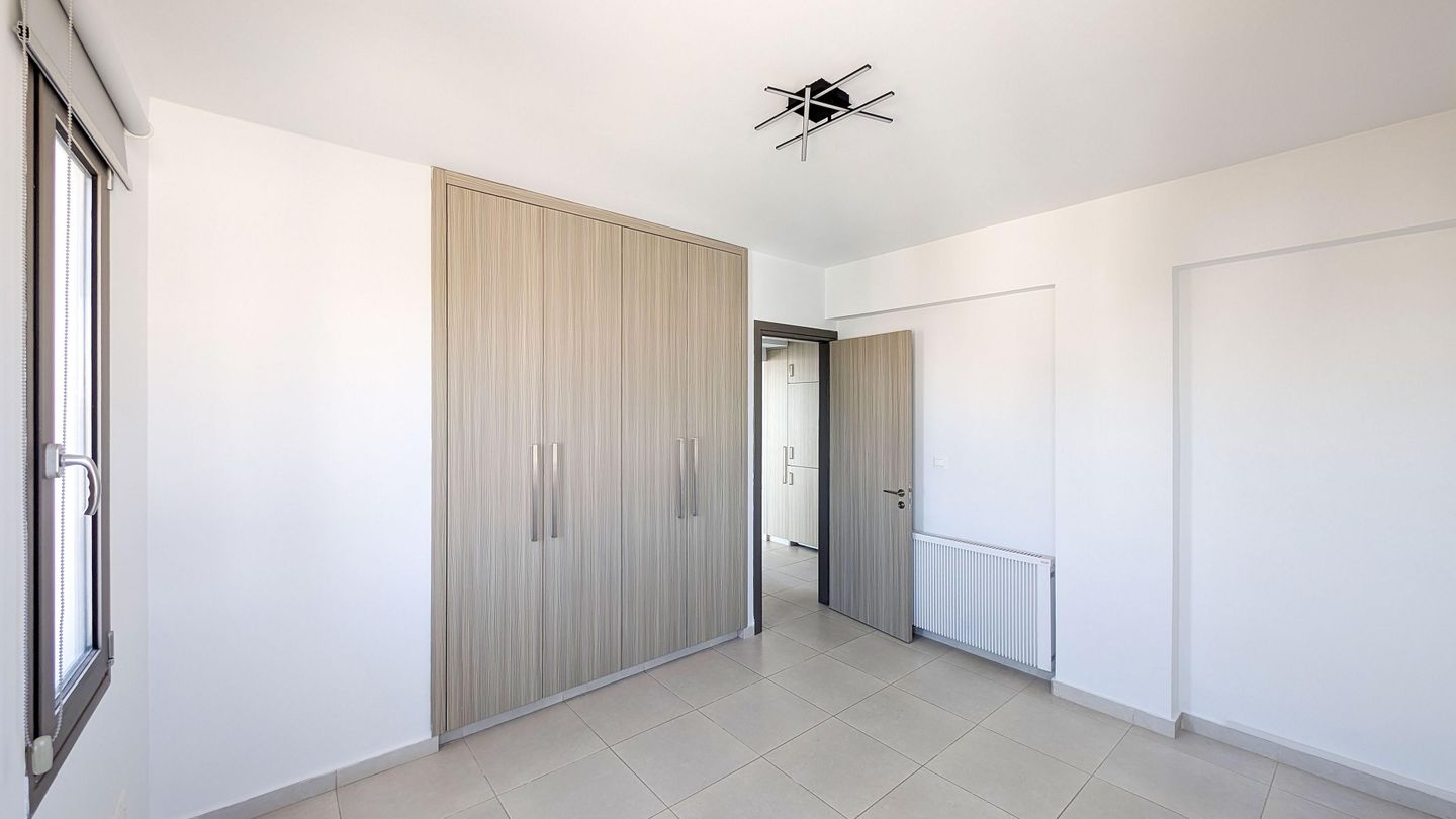 Two-Bedroom Apartment with Roof Garden in Lakatamia, Nicosia – id S6155