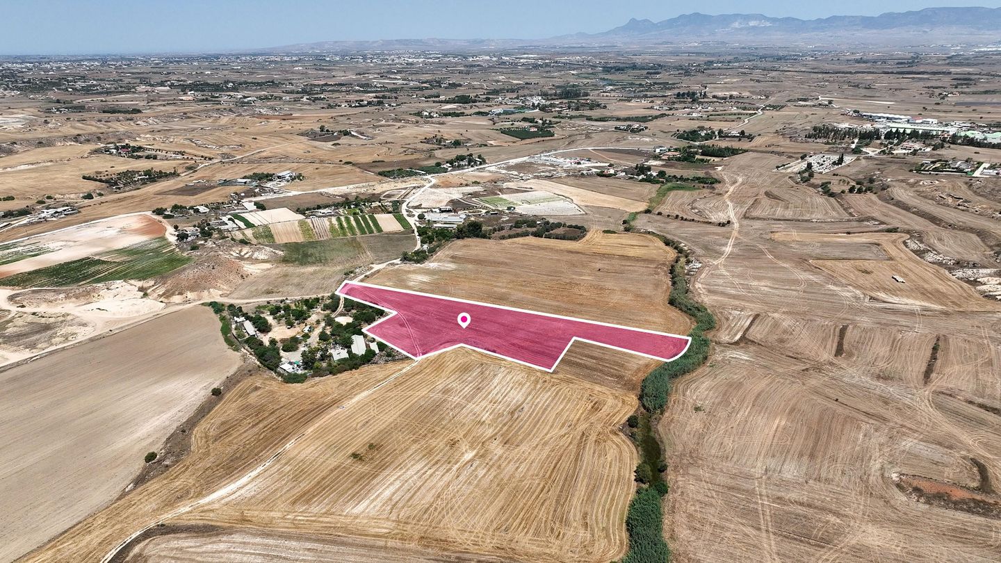 Agricultural field in Pano Deftera, Nicosia – id S31003