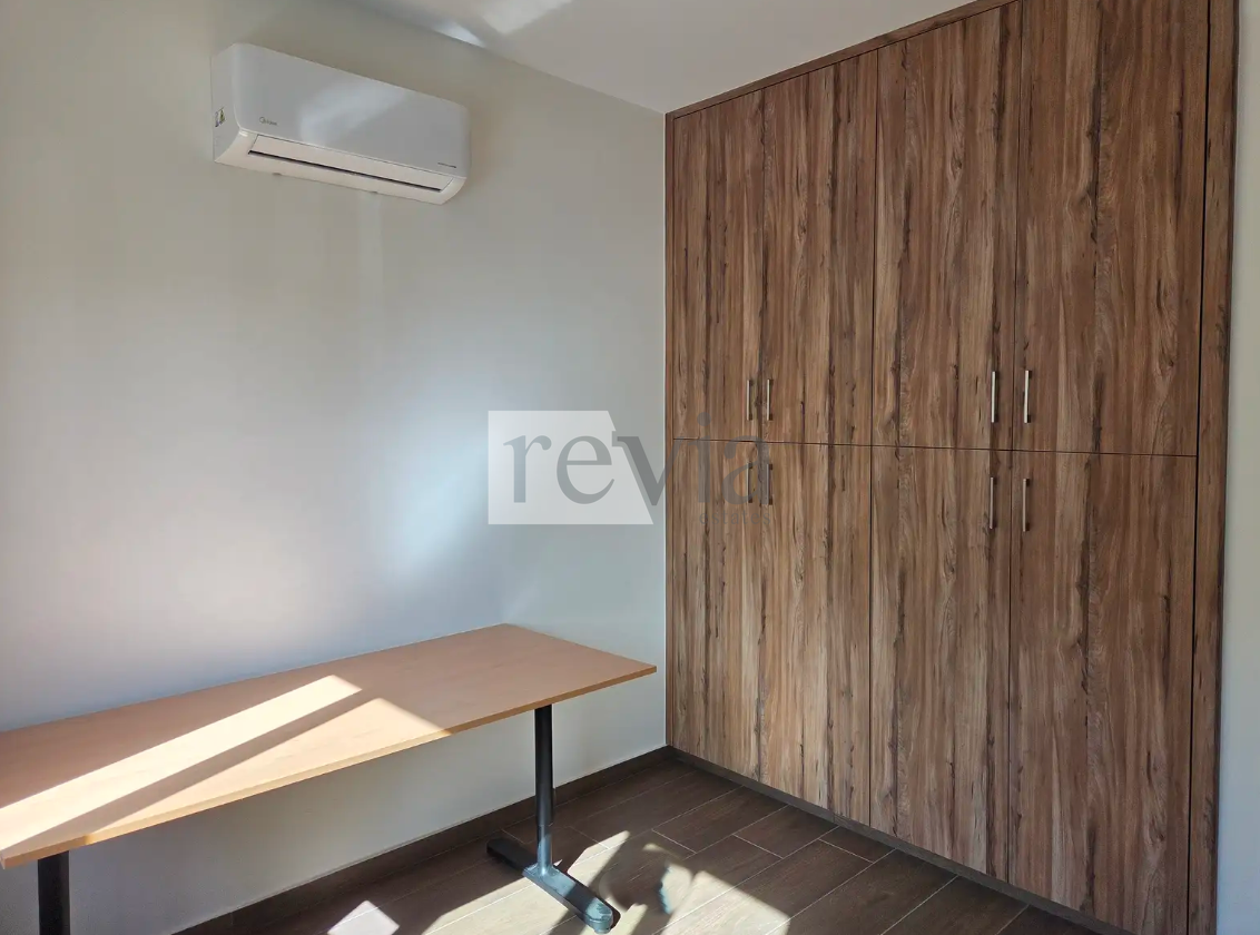 ad12ebe8e1ff4ae9a96e556b76458842 2563363 – Apartment For rent, Limassol City, 95 sq.m., €1.700