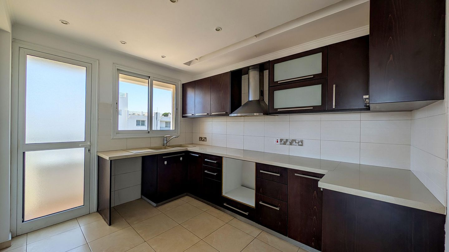 Two-Bedroom Apartment in Kolossi, Limassol – id S33626