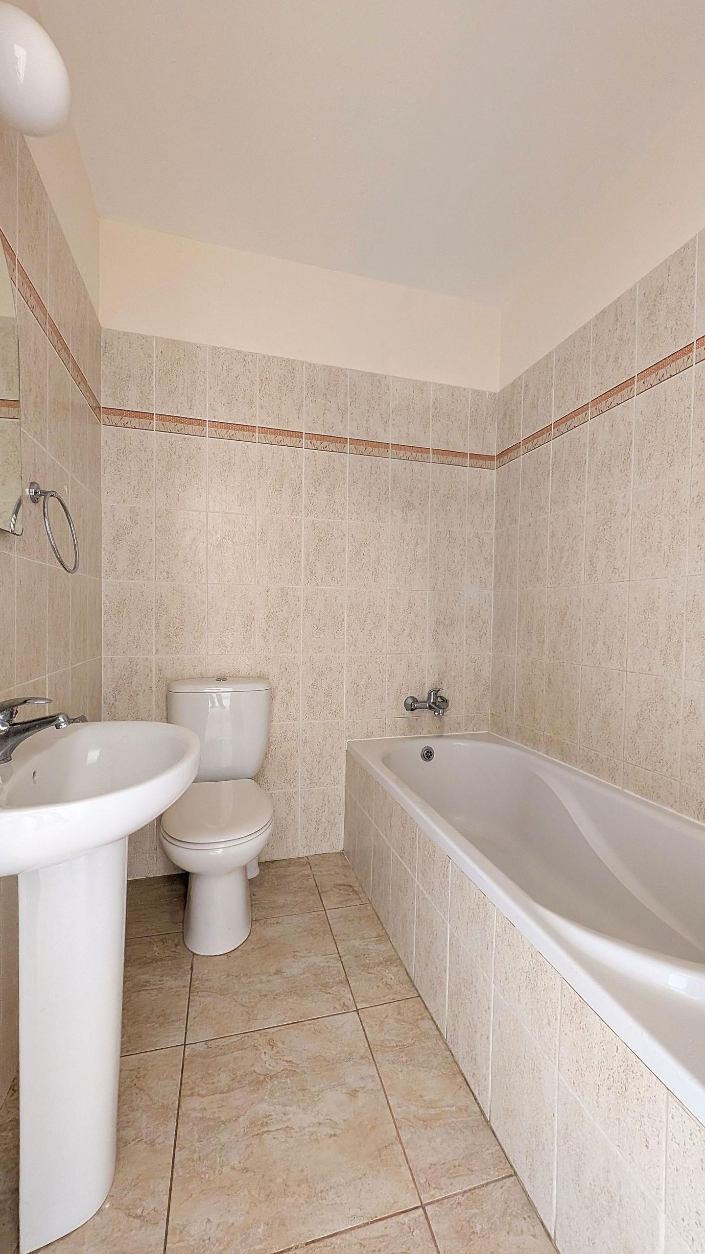 Three Bedroom Apartment in Kapparis, Paralimni, Ammochostos – id S45581