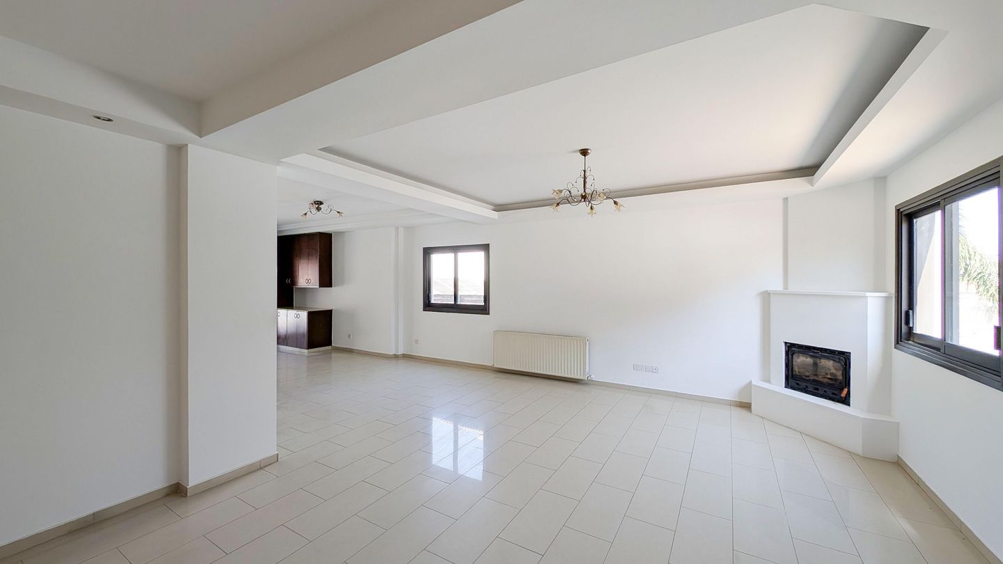 Three-Bedroom semi-detached house in Pera Chorio, Nicosia – id S41110