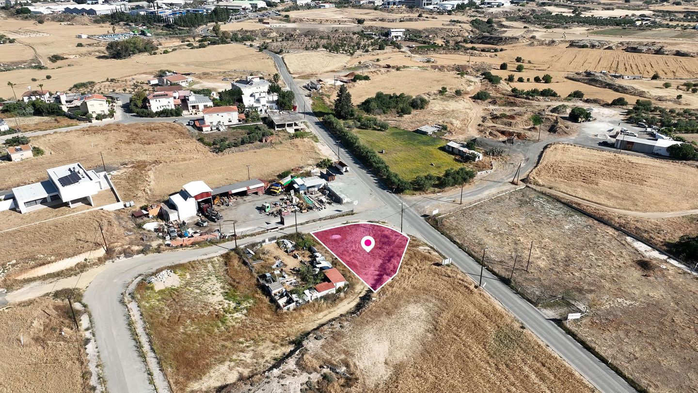 Corner Residential Plot in Ergates, Nicosia – id S32846