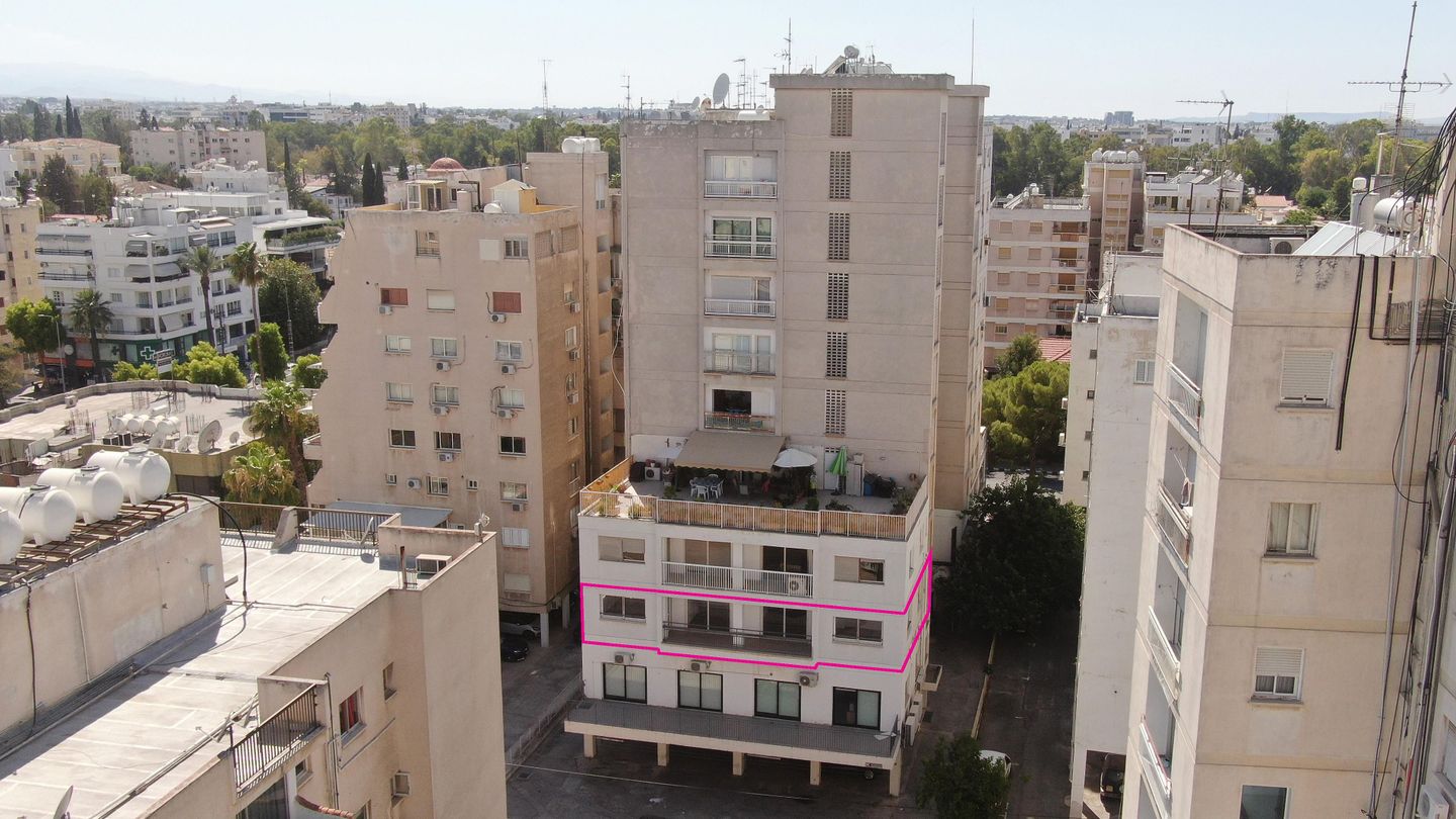 Office Unit in Agioi Omologites, Nicosia – id S44909