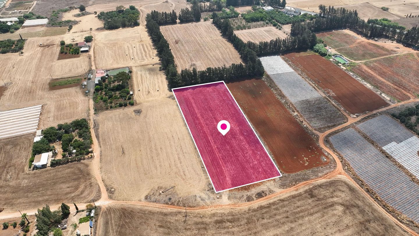 Agricultural field in Deryneia, Ammochostos – id S4405
