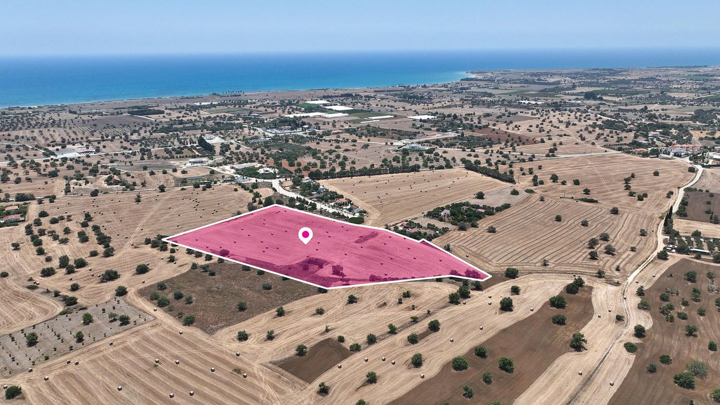 Agricultural field in Mazotos, Larnaca – id S852