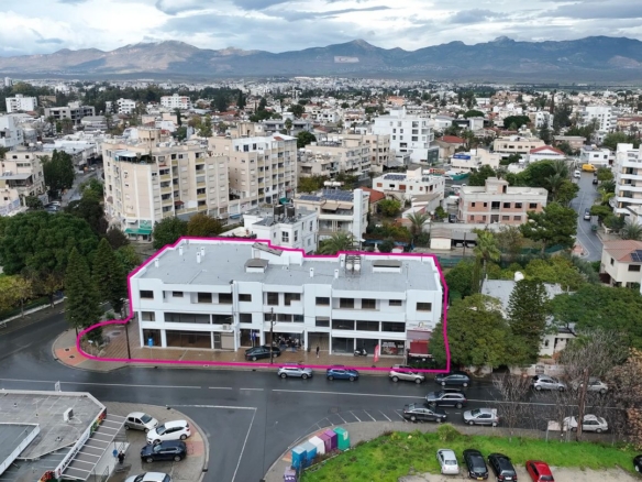 Mixed-use building in Panagia, Nicosia – id S835