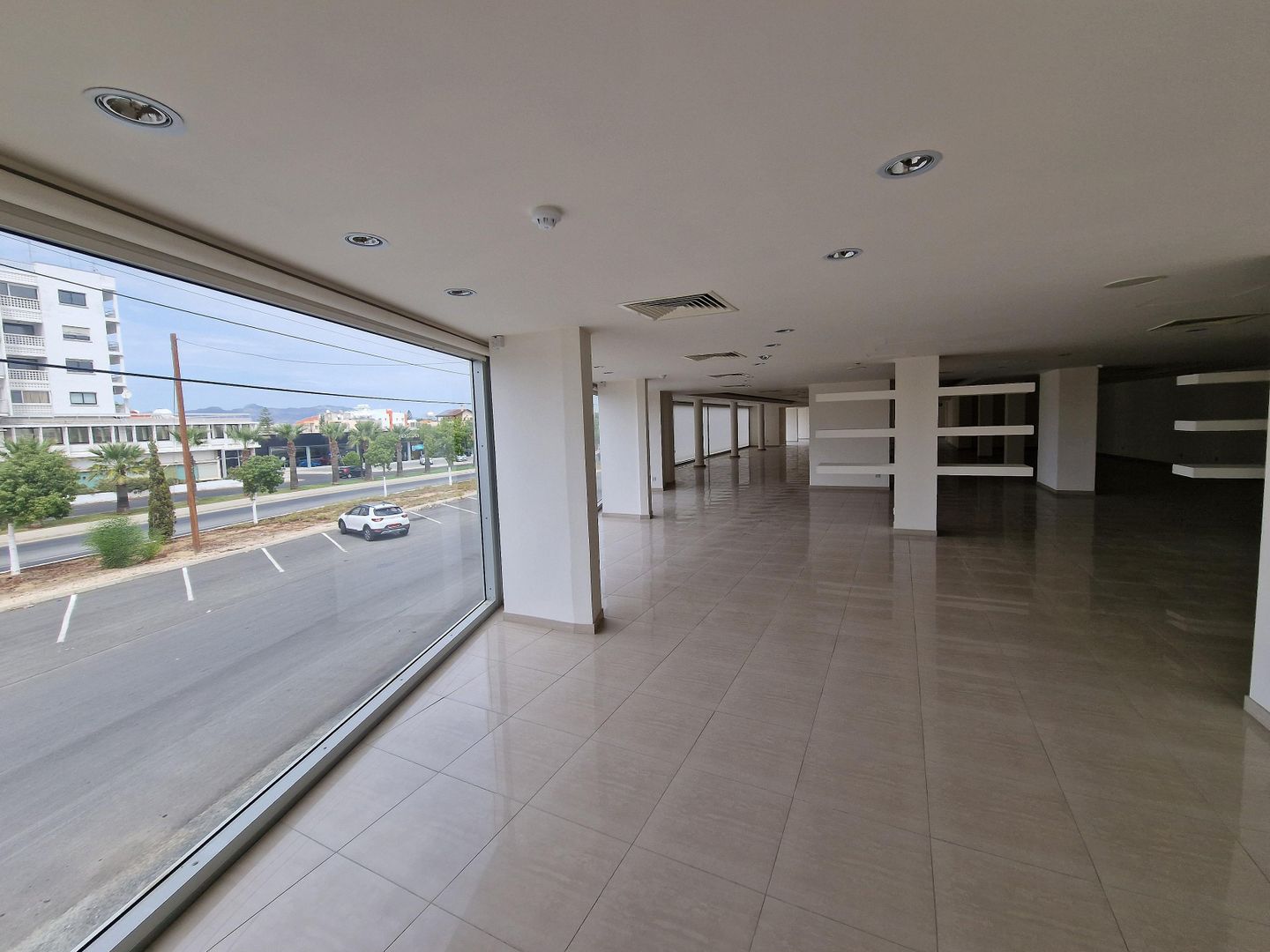 Two Full-Floor Office Spaces in Engomi, Nicosia – id S44786