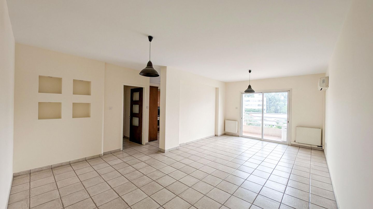 Three-bedroom Apartment in Chryseleousa, Strovolos, Nicosia – id S41473