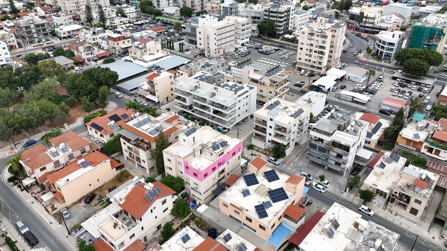 Three-Bedroom Apartment in Agios Spyridonas, Limassol – id S41598