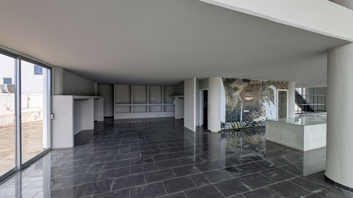 Mixed-use Building in a prime location in Strovolos, Nicosia – id S20003
