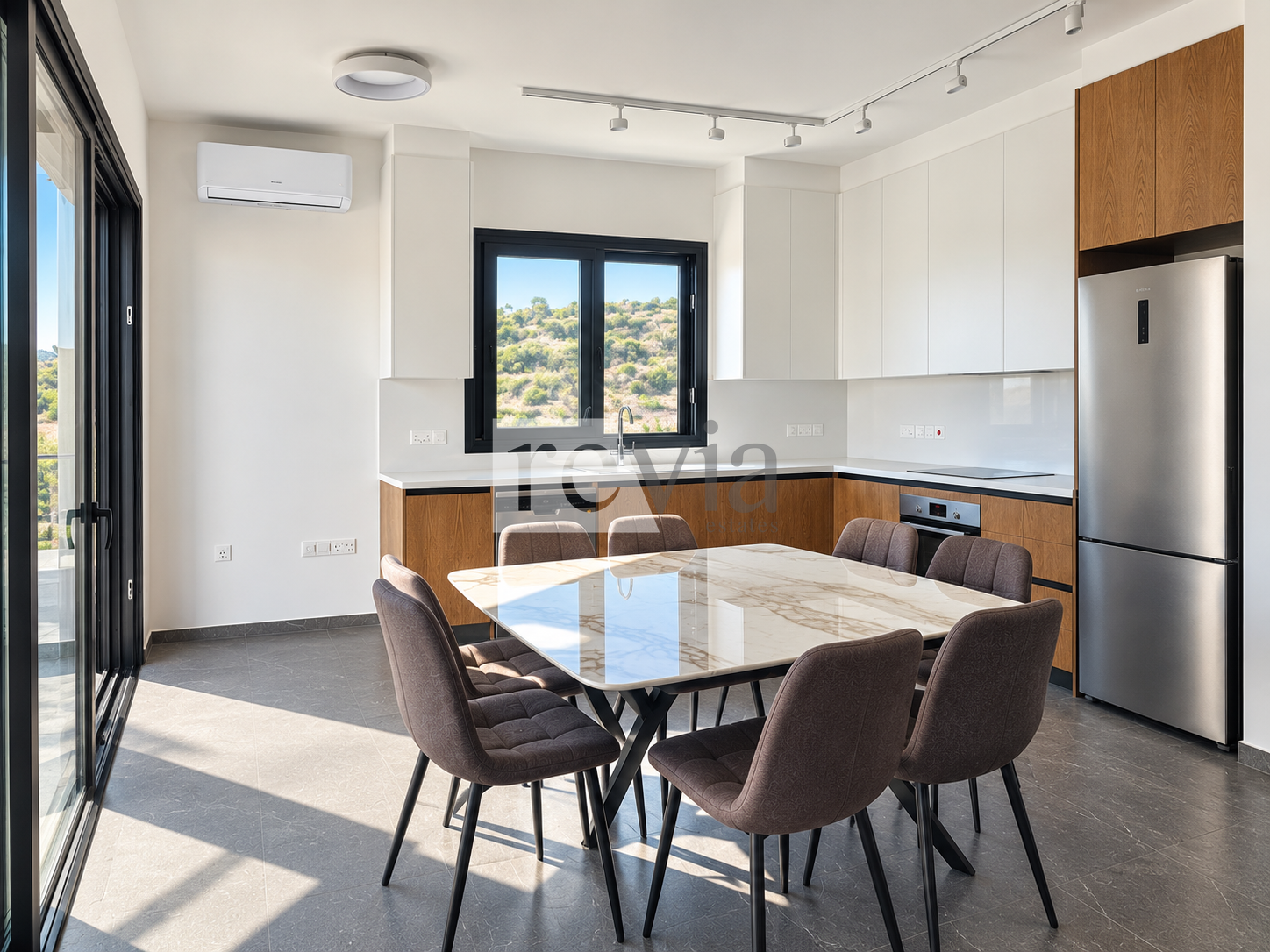 7388d8b43f2b47dd96580f9195703fed 2670572 – Apartment For rent, Episkopi, 85 sq.m., €1.600
