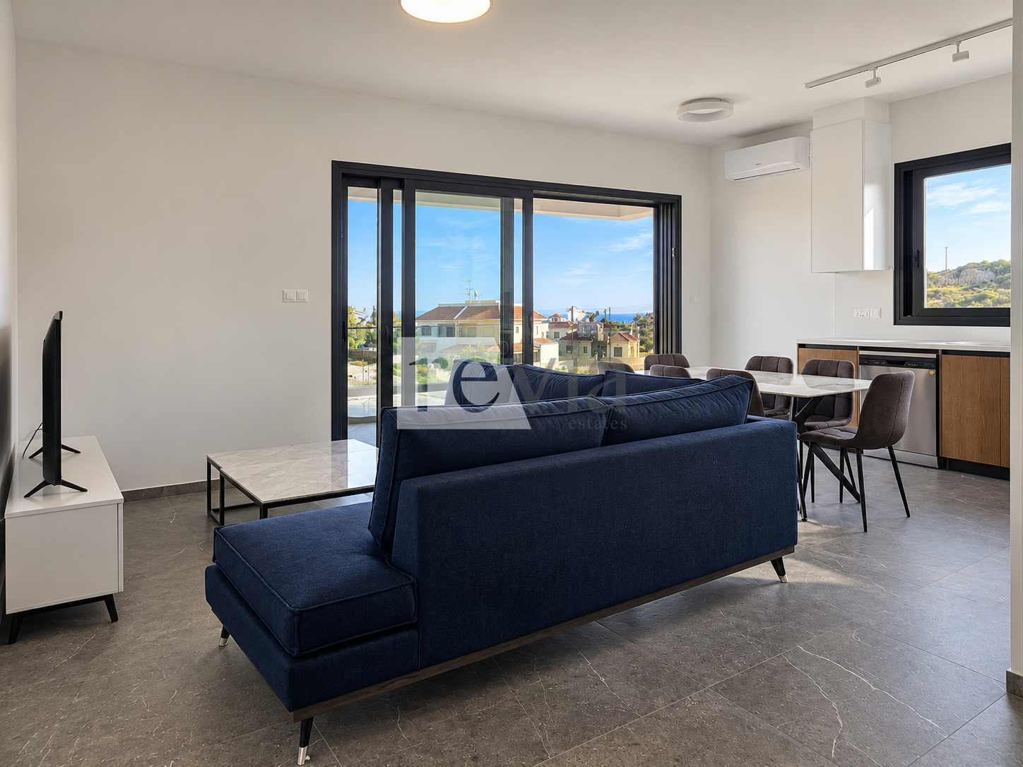8fdb0d381cc049f7864549cc283554ca 2670572 – Apartment For rent, Episkopi, 85 sq.m., €1.600